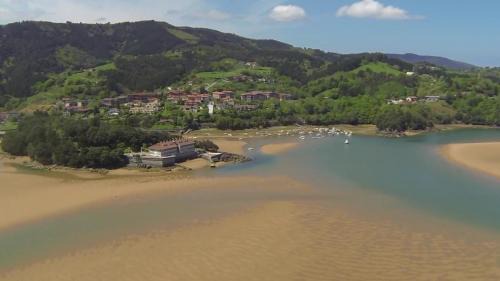 Gautegiz Arteaga House | Villa en Urdaibai