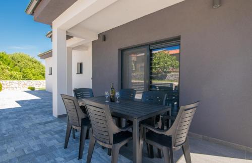 Garica House | Villa Enie