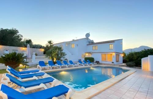 Tarraula House | Villa Esther