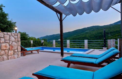 Zagore Villa | Villa Eugenia by Briskva