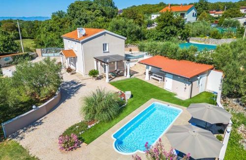 Nenadici Villa | Villa Frana