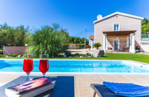 Nenadici Villa | Villa Frana