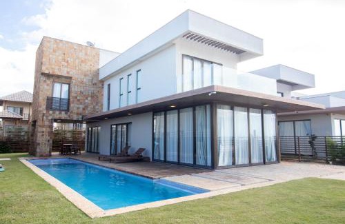 Acarai Villa | Villa Front Beach