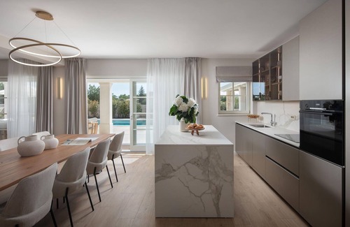 Debeljuhi House | Villa Gabriel Residence