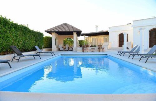 Specchiaruzzo Villa | Villa Giovanna Trullo