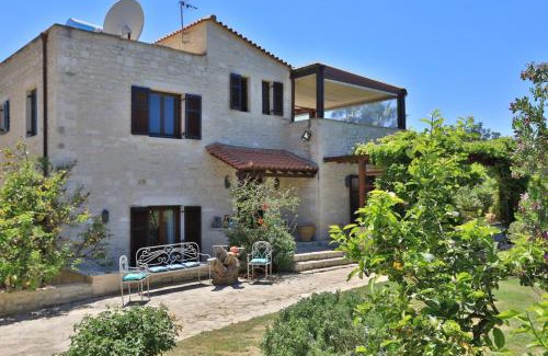 Prines Villa | Villa Harmony, Steinvilla