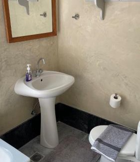 Varia Villa | Villa Hermes, Spacious Getaway in Mytilene