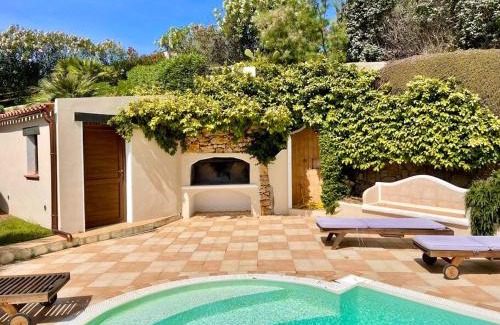 Punta De Su Turrione Villa | Villa Hibiscus Stintino