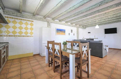 El Palmar House | Villa "Ibicenca" close to the Beach with Pool & Wi-Fi