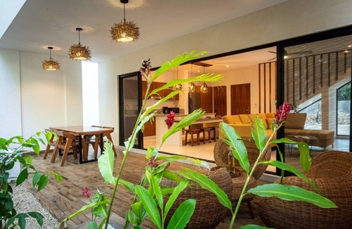 Bacalar Villa | Villa Ichkabal Pool, AC, Beach club by Aqua Viva