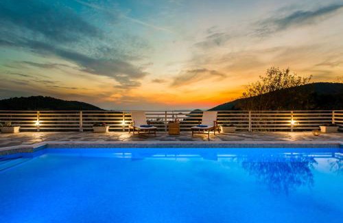 Skopelos Villa | Villa Idealia