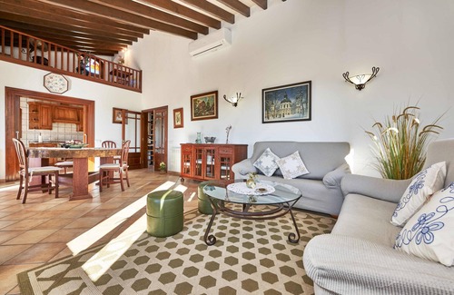 Buger Villa | Villa in Búger perfect for children with swimming pool, paddle court and large garden