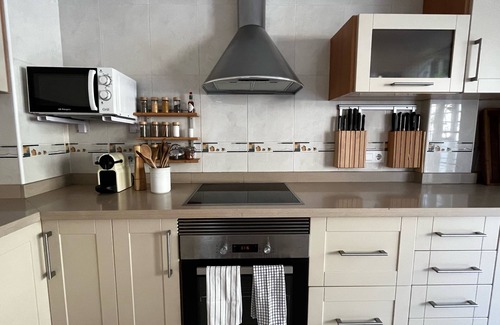 Carboneras Ski Chalet | Villa in Carboneras, sea views, fully equipped and very comfortable.