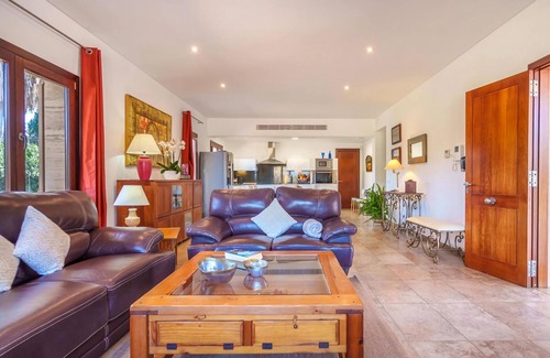 Sa Pobla Villa | Villa in Mallorca with Pool & Near Alcudia Beach