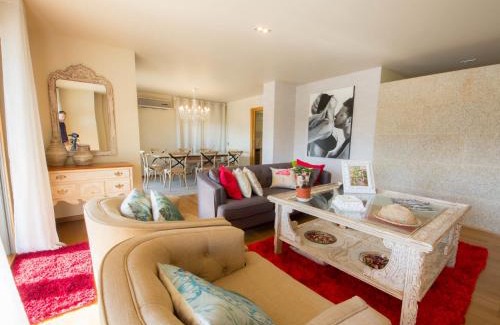 Montalvo House | Villa in Sanxenxo with Sea View & Pool