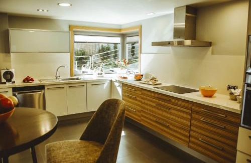 Montalvo House | Villa in Sanxenxo with Sea View & Pool