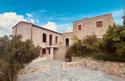 Vlachiana Villa | Villa Iremia