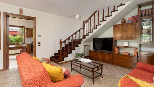Altopascio Villa | VILLA IRENE 6, Emma Villas