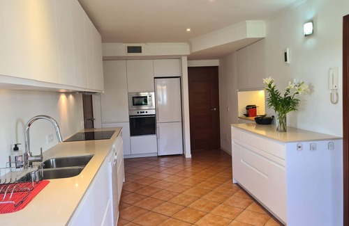 Crestatx Villa | Villa 'Jacelia' with Mountain View, Wi-Fi and Air Conditioning