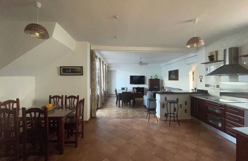 Priego de Cordoba House | Villa Jardín