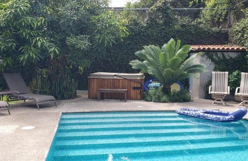 El Tuito House | Villa Jardin de Mariposas