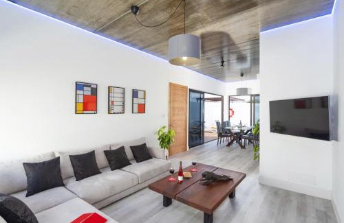 Matagorda Villa | Villa JJ Beach by Villa Plus