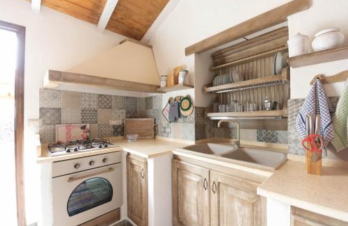 Oliena Villa | Villa Jumpadu