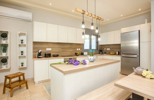 Kalithies Villa | Villa Kalithies - Two Bedroom Villa, Sleeps 5