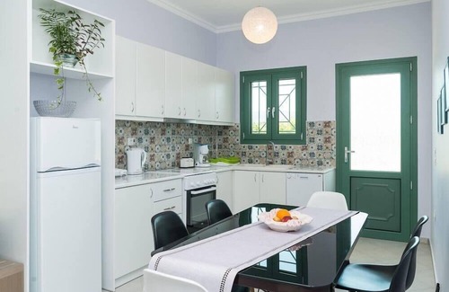 Gaitanion Villa | Villa Kampos