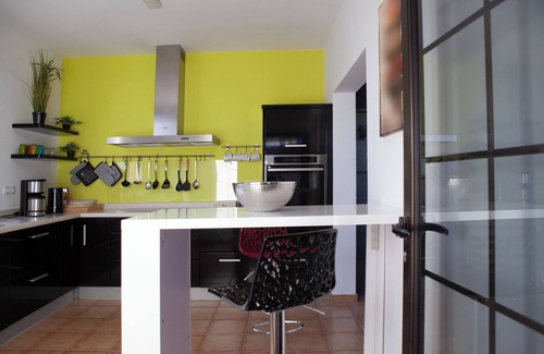 Las Brenas Villa | Villa Kimbanda Quiet location, private pool surrounded by native plants