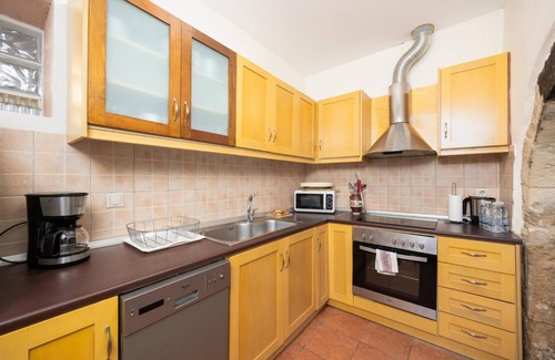 Champatha Villa | Villa Kourkoulios - Three Bedroom Villa, Sleeps 7