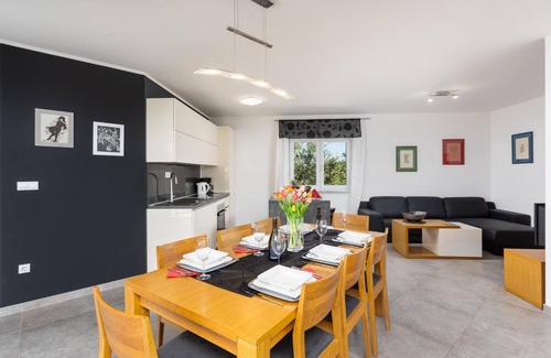 Krnica Villa | Villa Krnica - Four Bedroom Villa, Sleeps 9