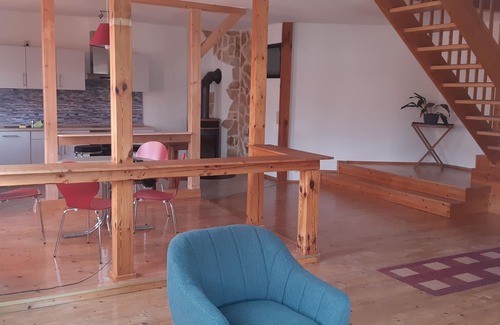 Kueps Apartment | Villa Kunterbunt XL, 90sqm furnished. Duplex apartment with garden, terrace and sauna