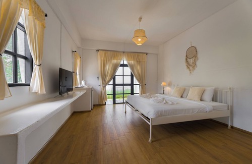 Song Phi Nong Resort | Villa La Flora Kaeng Krachan