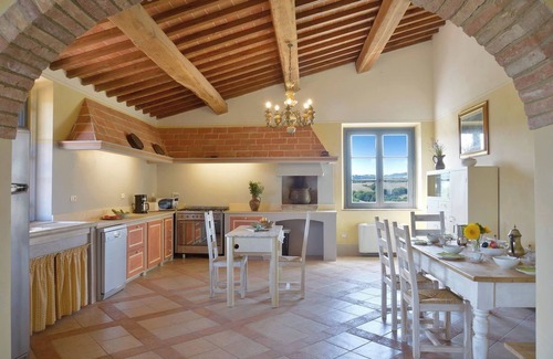Bibbona Villa | Villa La Guardiana promoted by WeekHomes com