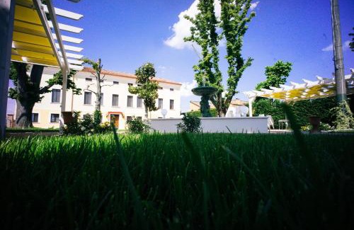 Monestirolo Apartment | Villa La Lolliana