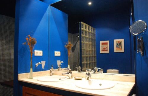 Montecorto House | Villa La Roca - A fusion of modern and typical Andalucian architecture