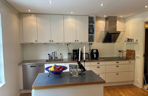 Hornsberg Villa | Villa LakePlats. Incredible lakeviews! Bed linens Included. Renovated bathrooms!