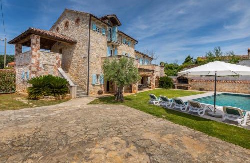 Susnjici Villa | Villa Lamija by Villsy