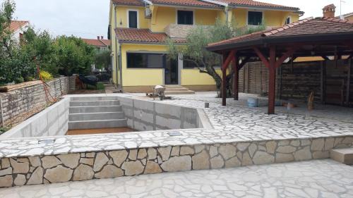 Kastelir-Labinci Villa | Villa Lara