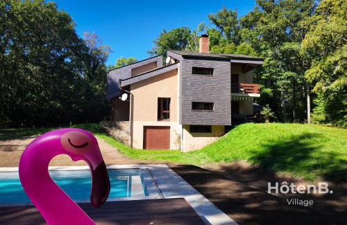 Feytiat House | Villa Les Chabannes Pool Billiards & Leisure