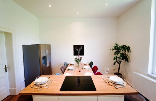 Dornburg-Camburg Apartment | {Villa Levin: 120m² | 8P. | Pool | Wifi | Parking}