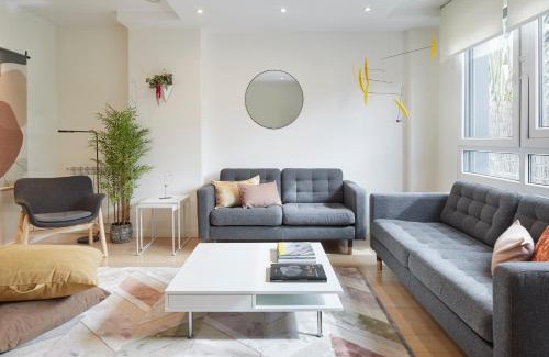 Antiguo Villa | Villa Loretopea by FeelFree Rentals