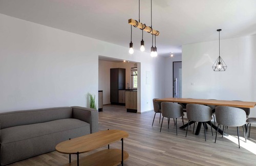 Diminici Villa | Villa Lumina Summary: