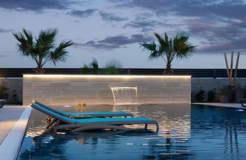 Vir House | Villa Malibu Royal