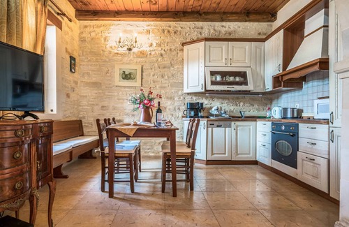 Asteri Villa | Villa Marcos Chara - Five Bedroom Villa, Sleeps 10