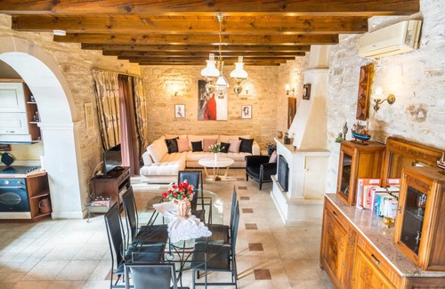 Asteri Villa | Villa Marcos Chara in Asteri