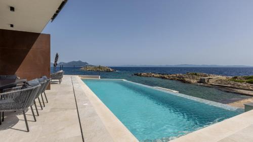 Orebic Villa | Villa Mare Peljesac - Luxury Seafront Retreat with Infinity Pool