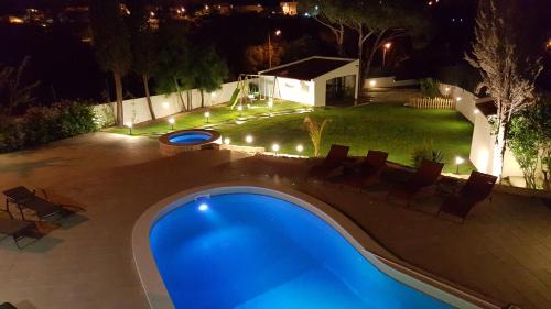 Olhos D'Agua Villa | Villa Margarida by Laranjal Rentals