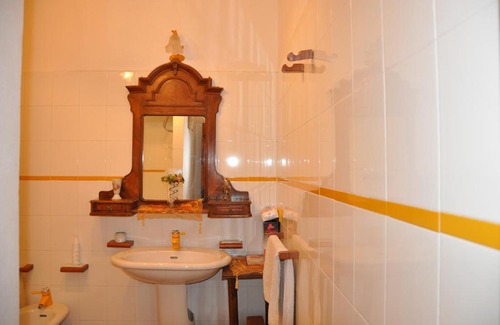 Galliciano Villa | Villa Marie Rose